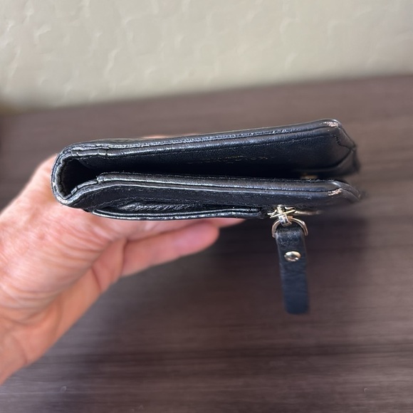 Kate Spade Black Leather Large Bi-fold Wallet - Picture 8 of 9